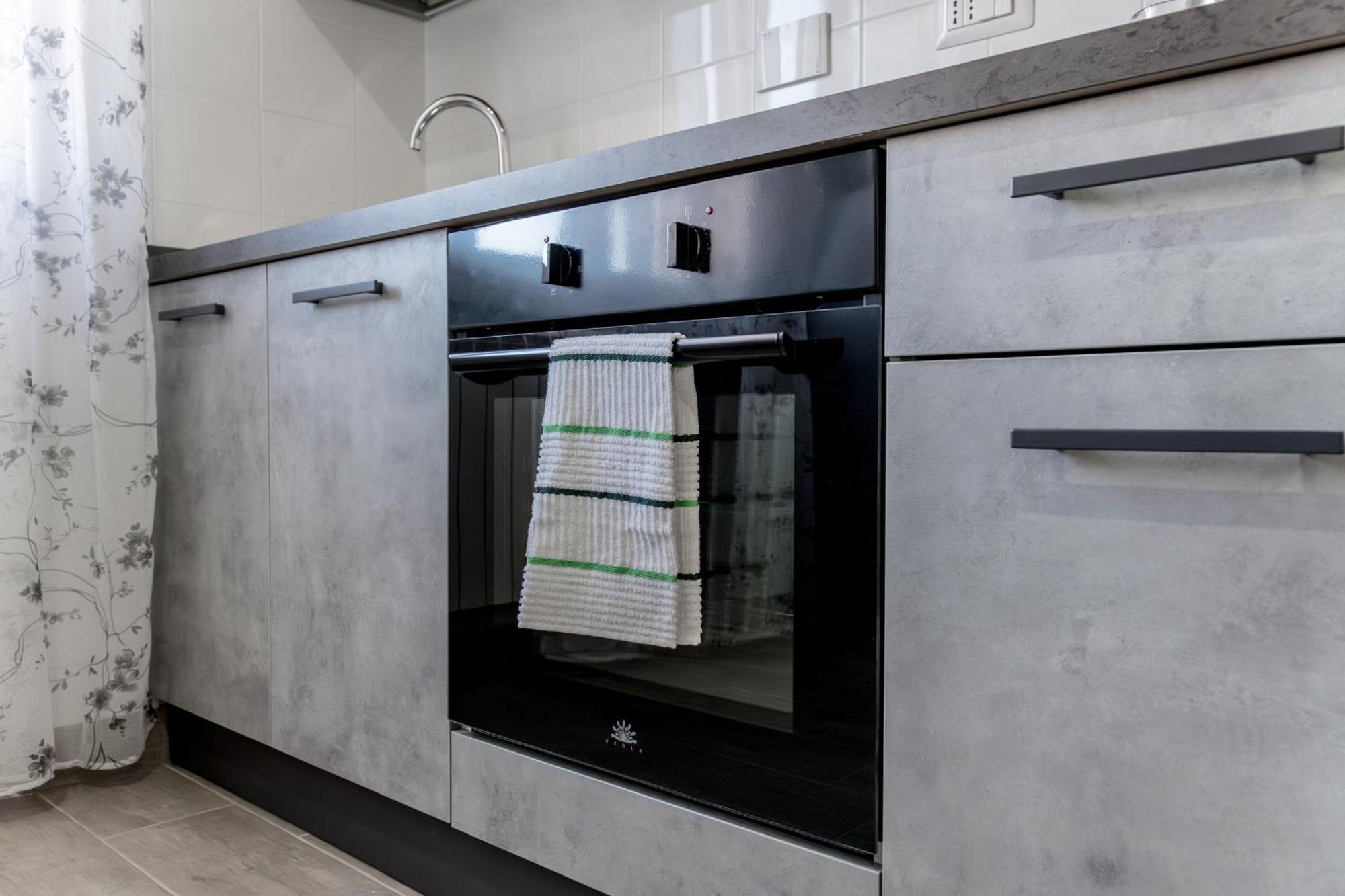 Enjoy And Fly Apartment Fiumicino Ngoại thất bức ảnh
